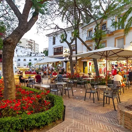 Banus - Centro Edificio Doña Inés
